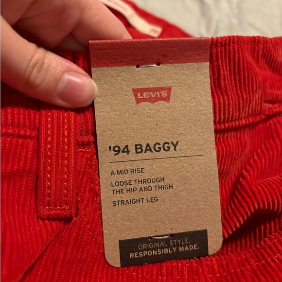 NWT Levi’s ‘94 Baggy Red Corduroy Womens Jeans - Picture 11 of 12